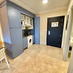 Aparthome