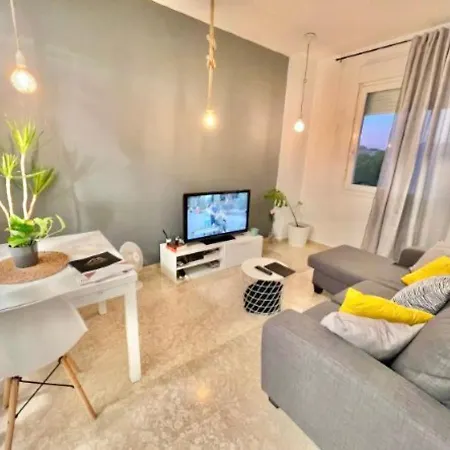 Aparthome *