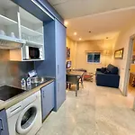 Aparthome בורמוחוס