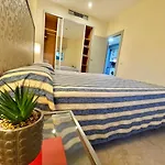 Aparthome