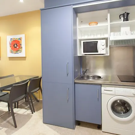Aparthome 아파트