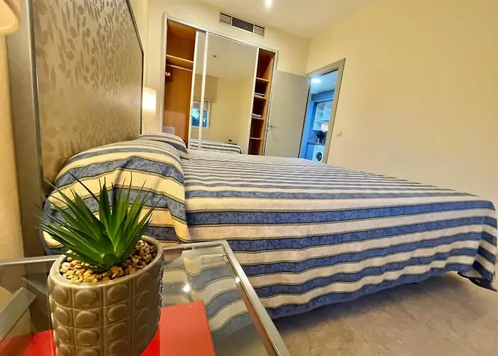 Aparthome