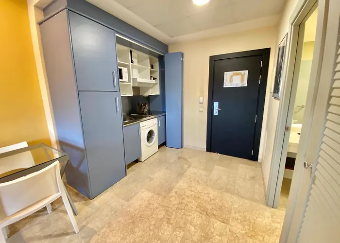 Aparthome